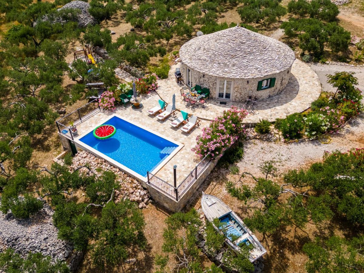 Island Getaway - Heritage House Mirce Exteriér fotografie