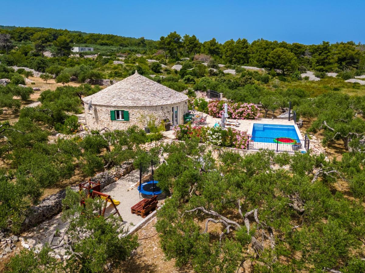 Island Getaway - Heritage House Mirce Exteriér fotografie