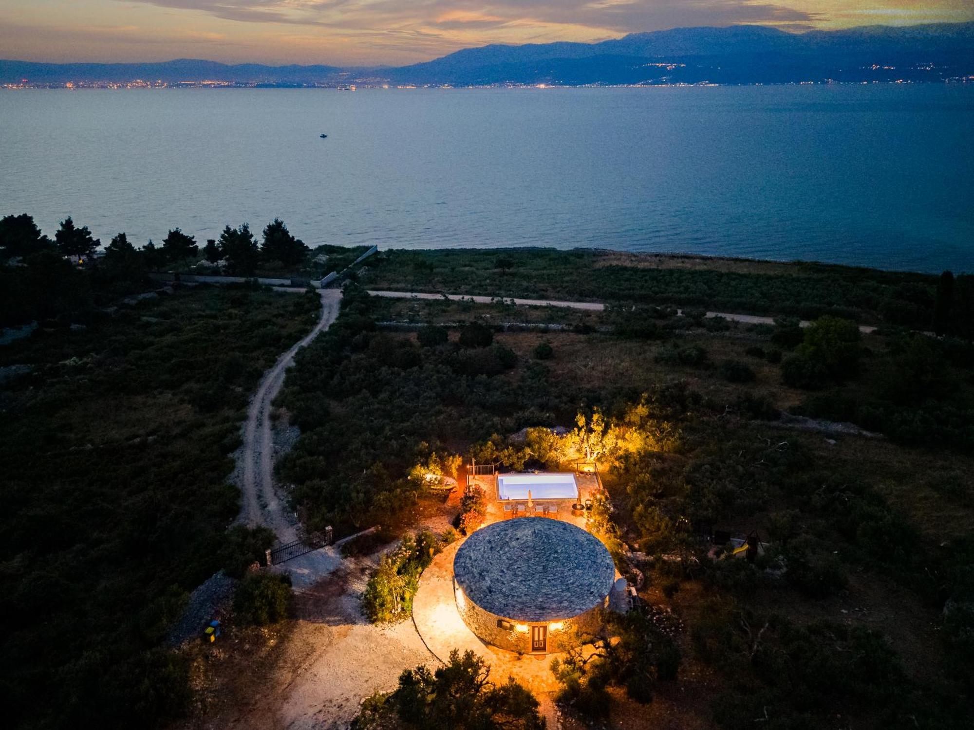 Island Getaway - Heritage House Mirce Exteriér fotografie