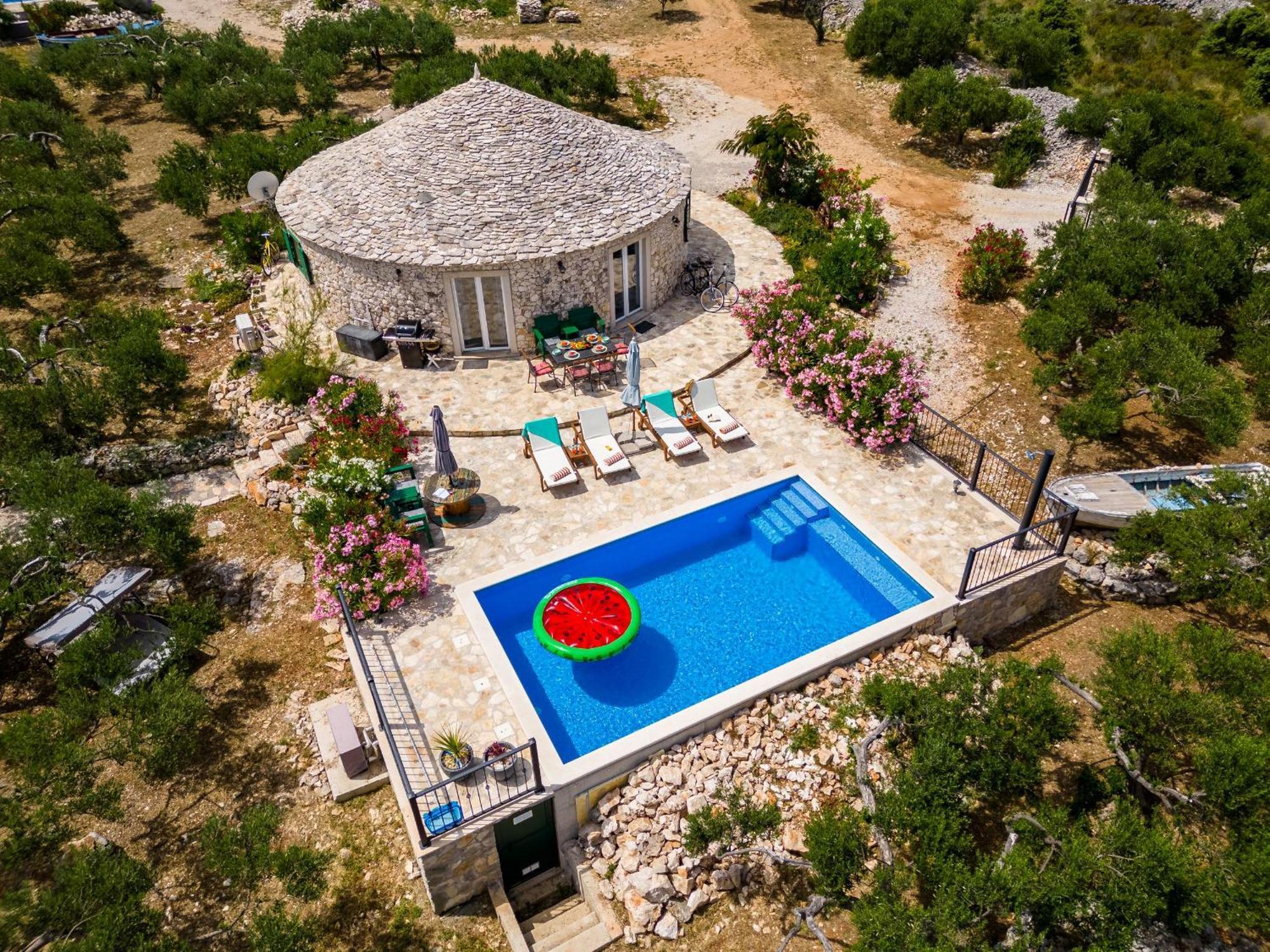 Island Getaway - Heritage House Mirce Exteriér fotografie